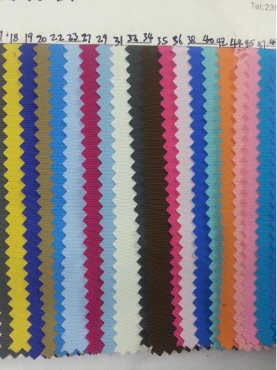 HK LNHE   330D 它士倫 細節-1